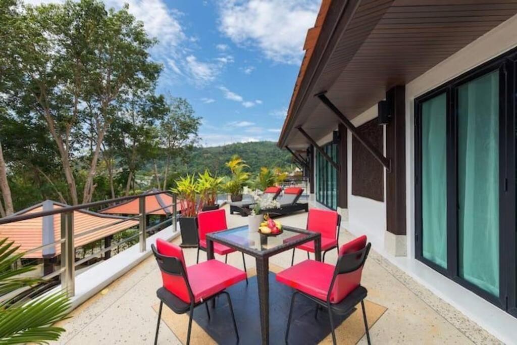 Patong Seaview Villa芭东一线海景豪华6卧别墅 3晚免费接机 女佣管家服务 早餐 Exterior photo